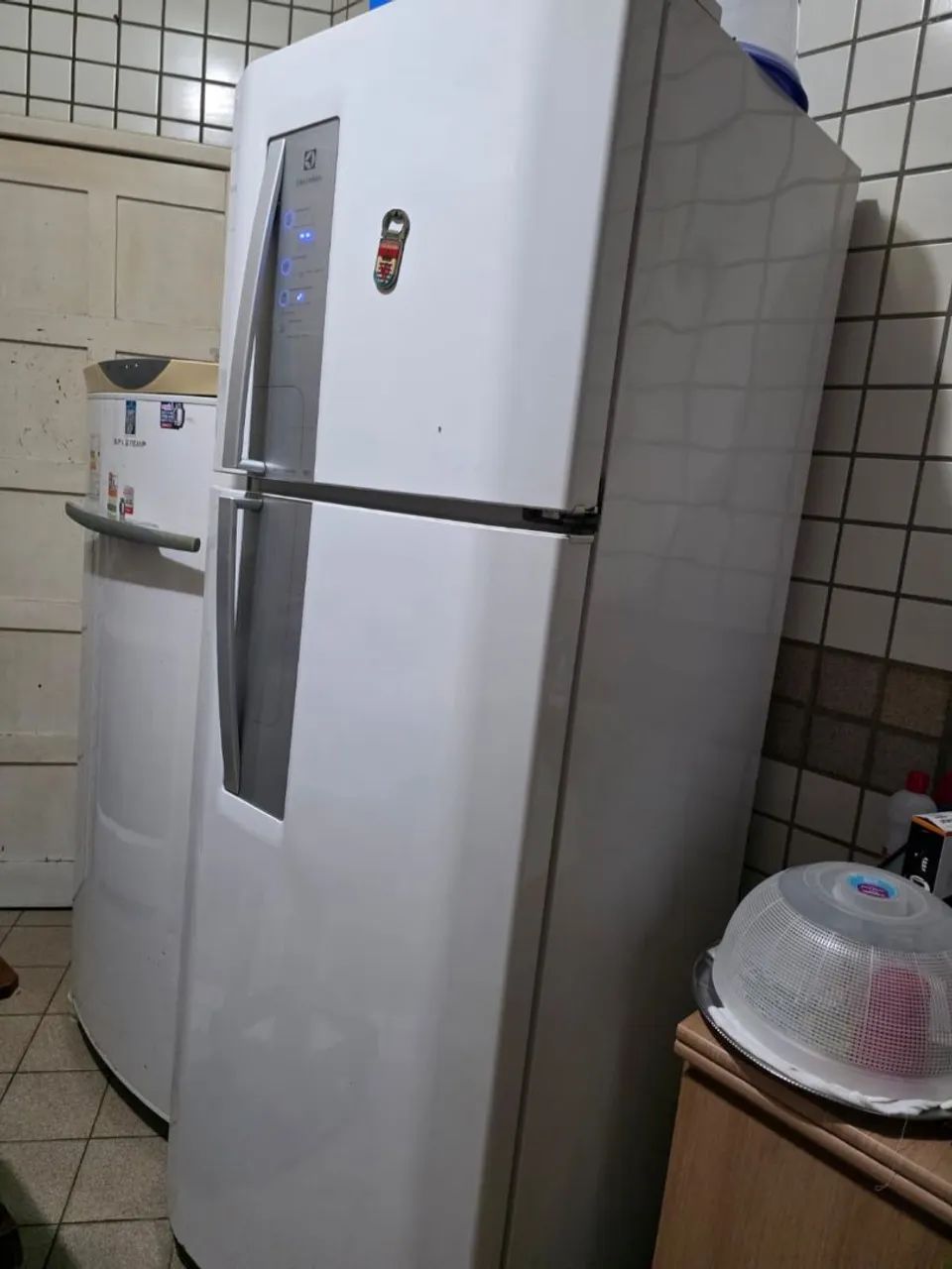 Geladeira Electrolux (DESCRIÇÃO)