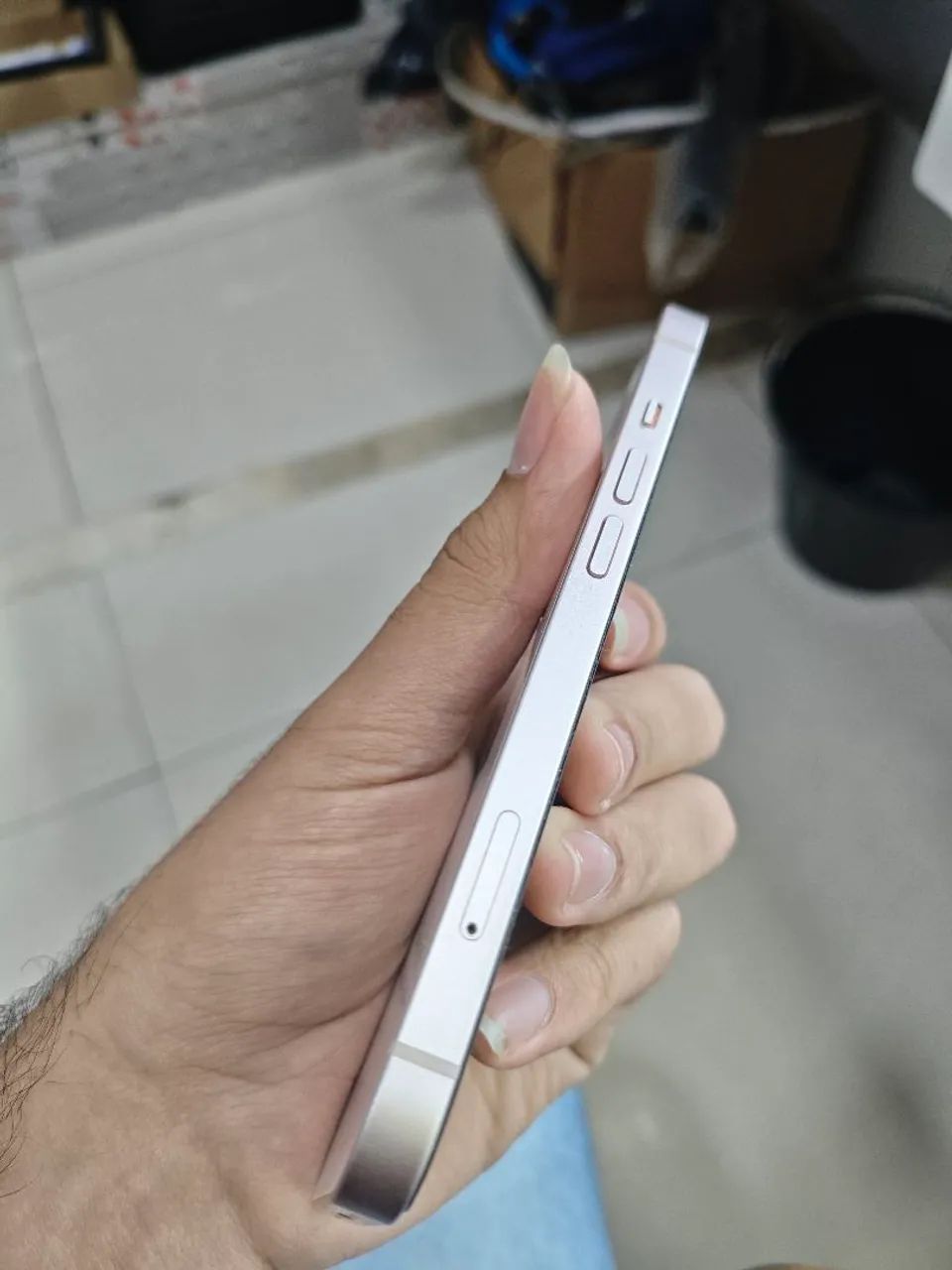 Vendo iPhone 13 128gb aceito trocas  - Foto 4