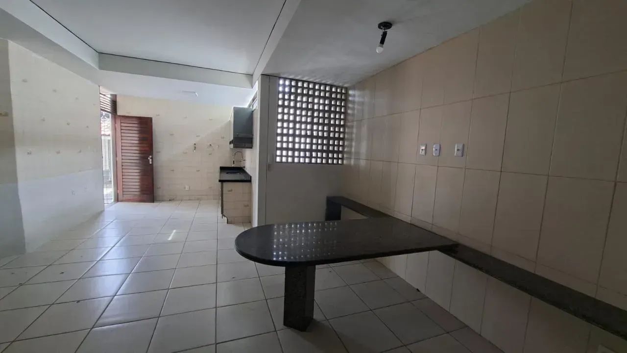 Alugo  Excelente Casa com 04 Suites  mo jardim  Luna - Foto 3