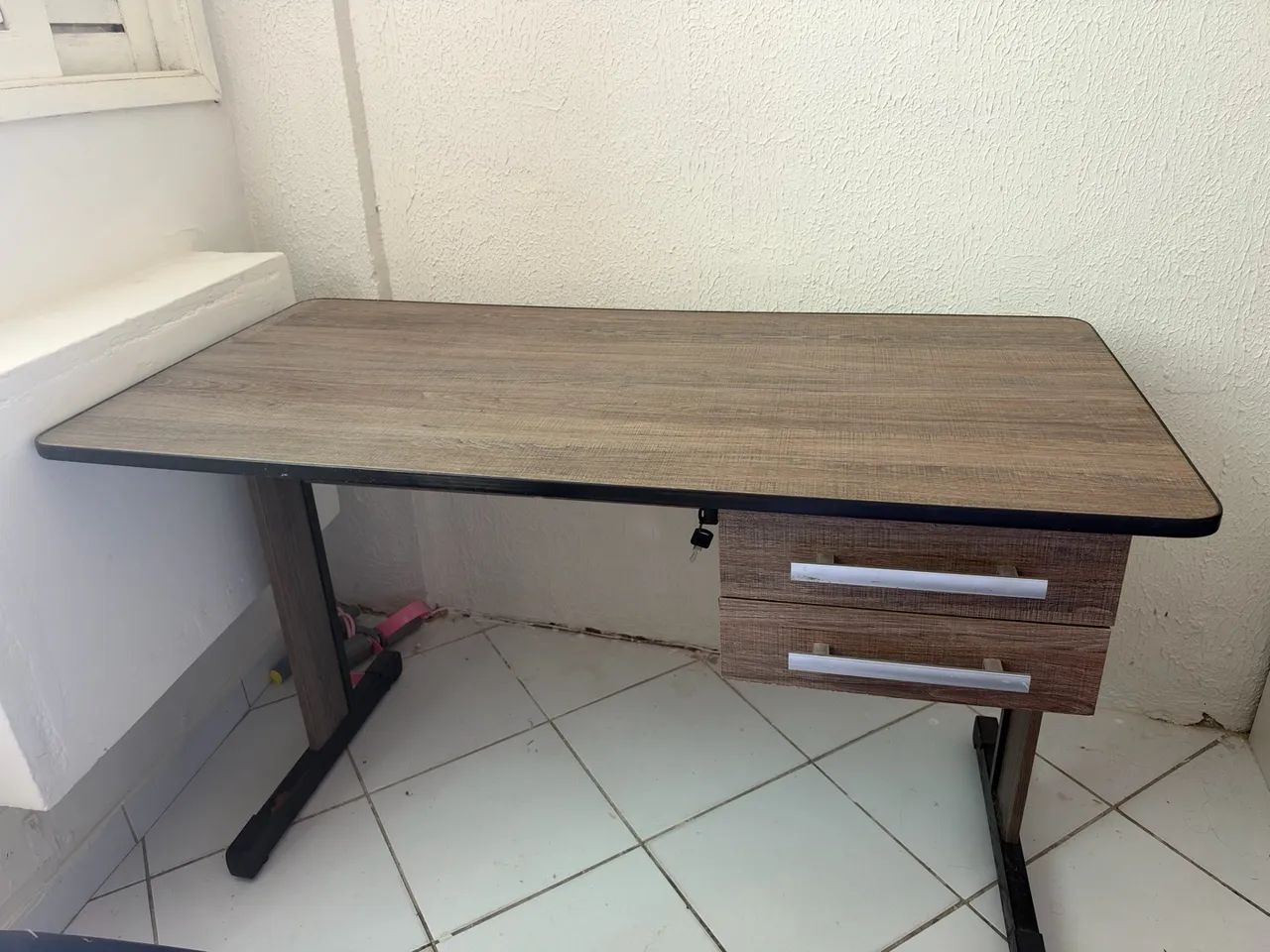 MESA DE ESTUDO 