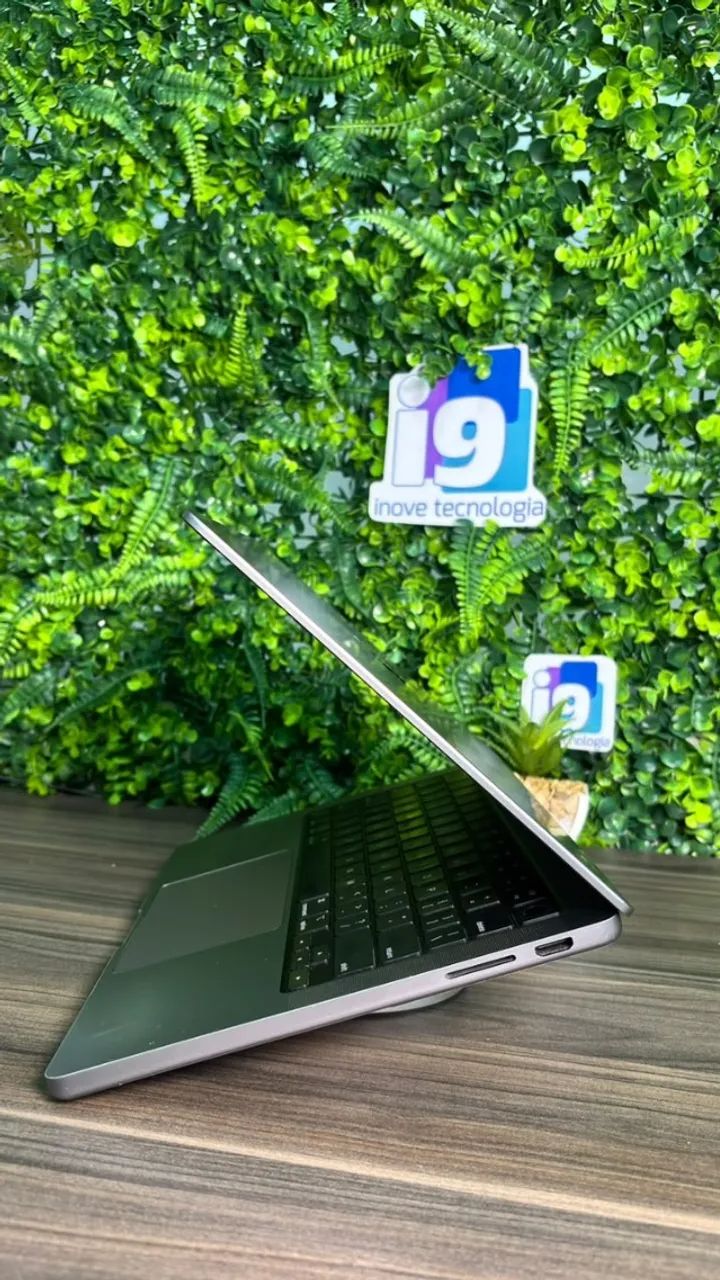 MacBook Pro A2918  Ano: 2023 - Foto 3