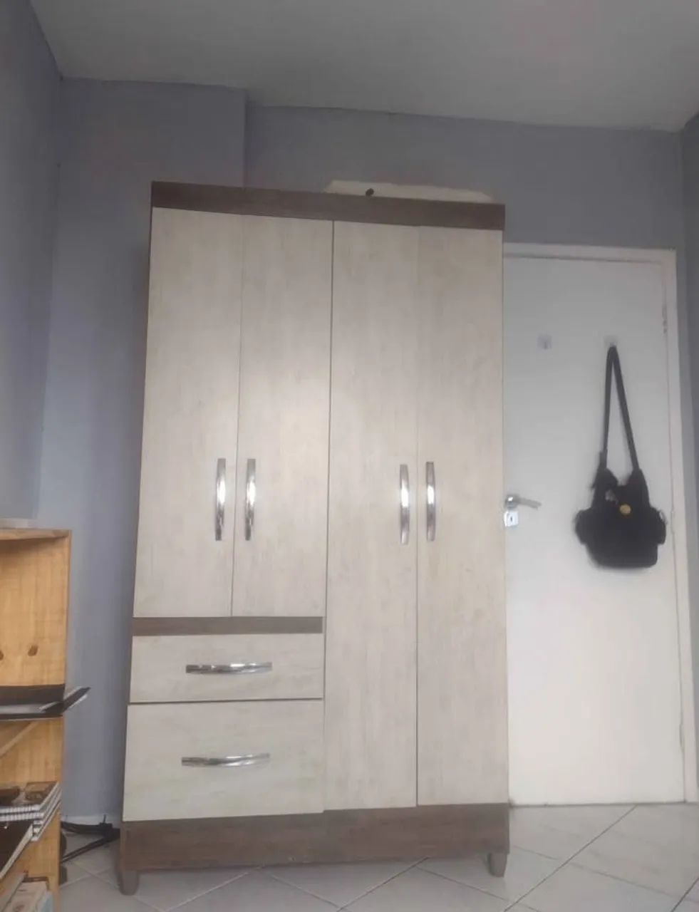 guarda roupa de solteiro 