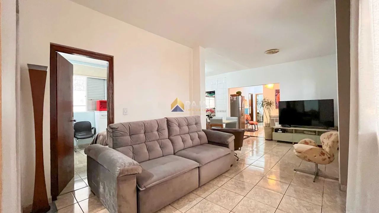 Casa, 5 quartos, 1 suite - Foto 5