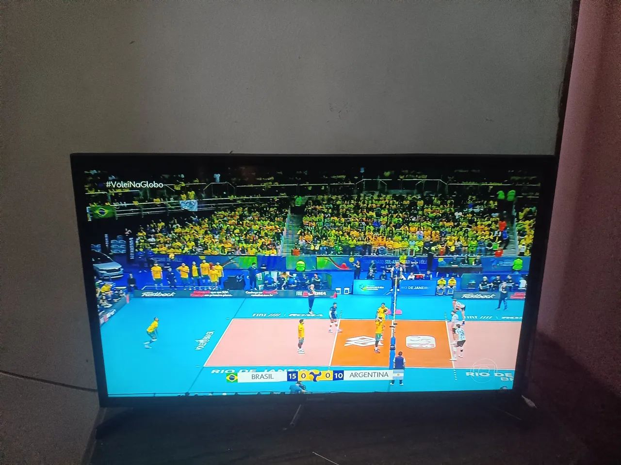 Vendo uma tv Samsung smart  - Foto 2