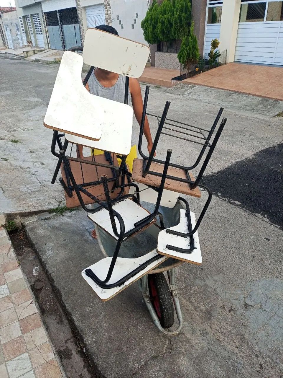 Cadeira escolar 