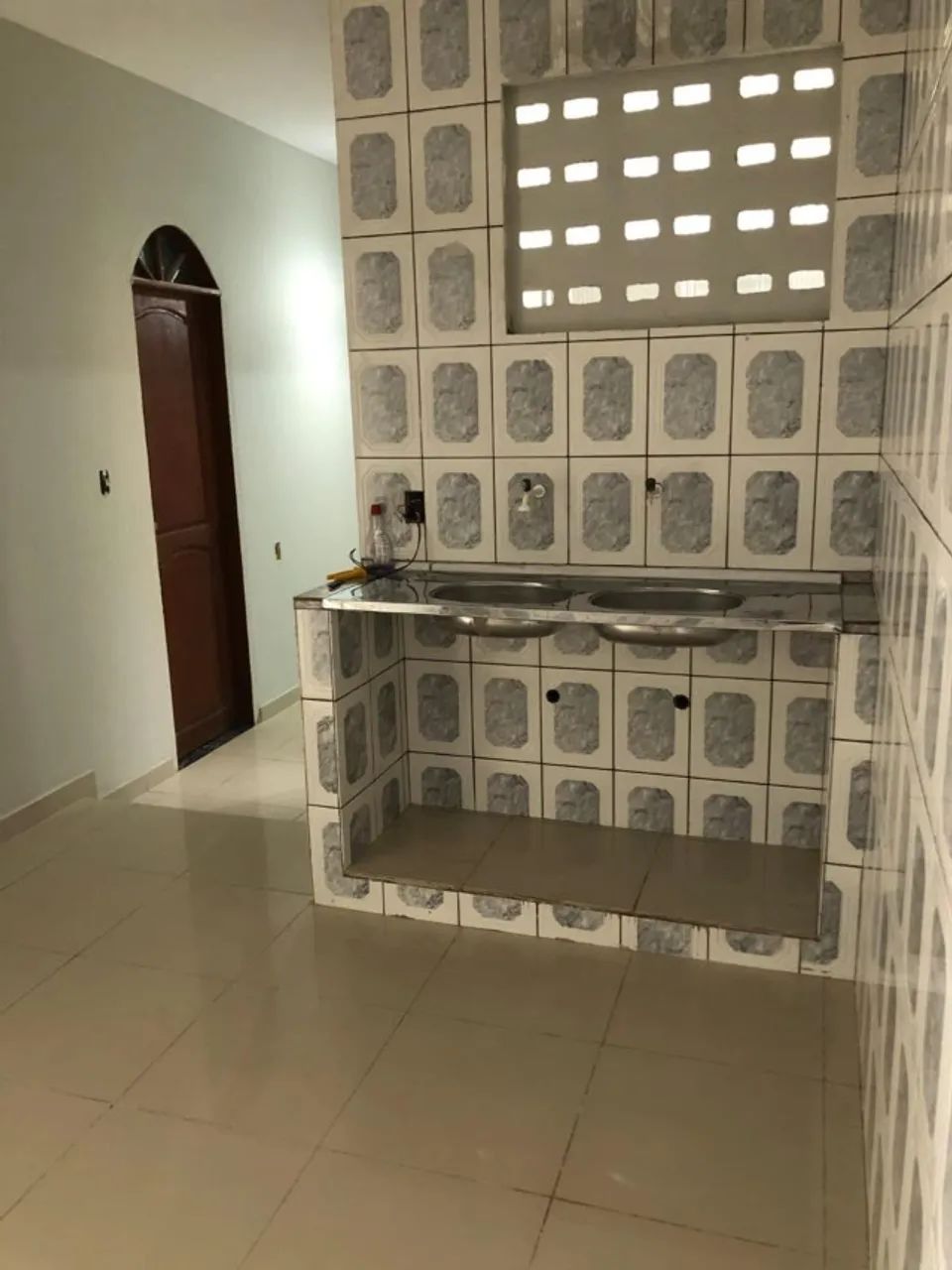 Alugo Apto Em Campina Com 1 Quarto  - Foto 5