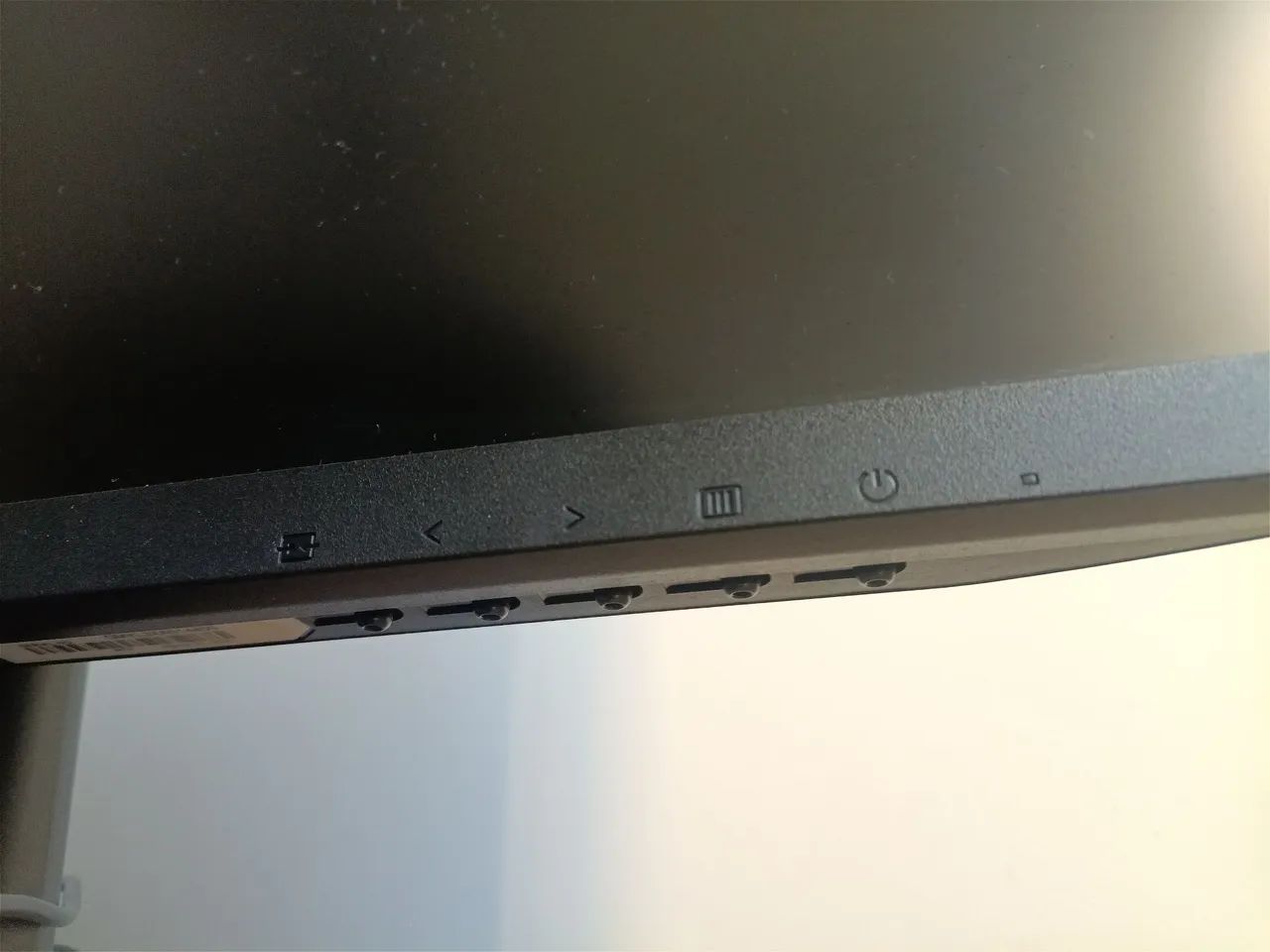 Monitor AOC 22B1H Full Hd - Foto 5