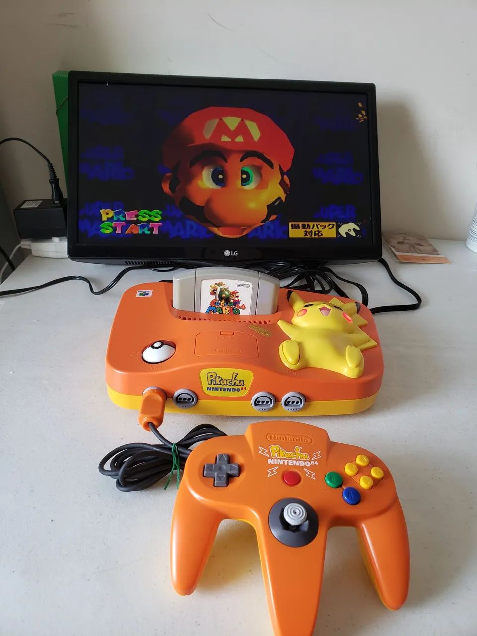 Nintendo 64 Pikachu Edition<br> - Foto 4