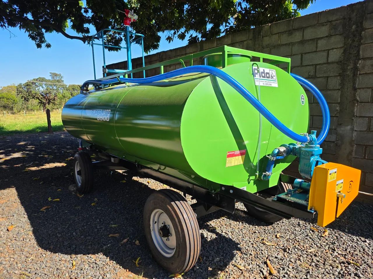 TANQUE PIPA COM KIT BOMBEIRO 