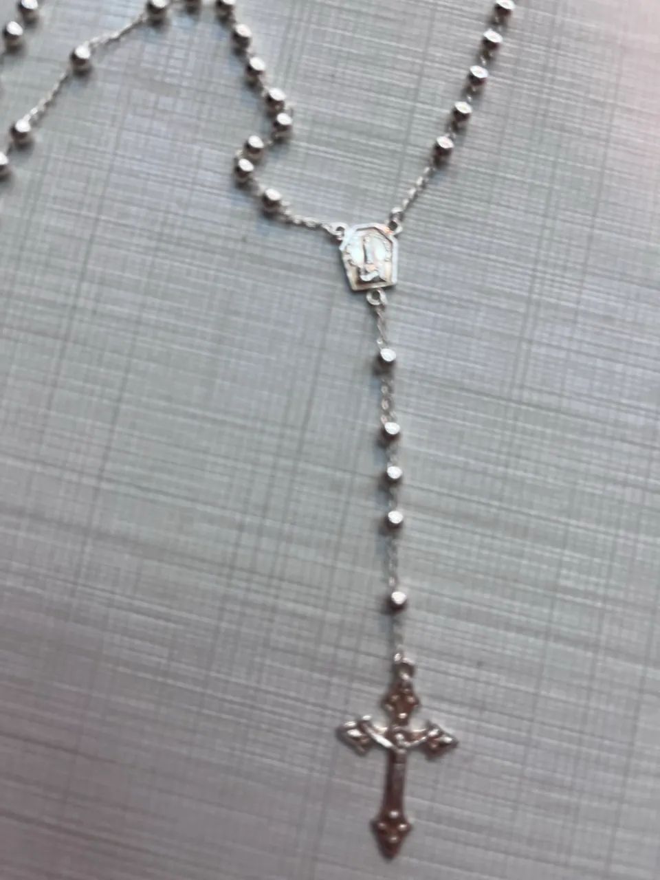 terço prateado com mini terço de brinde - Foto 2