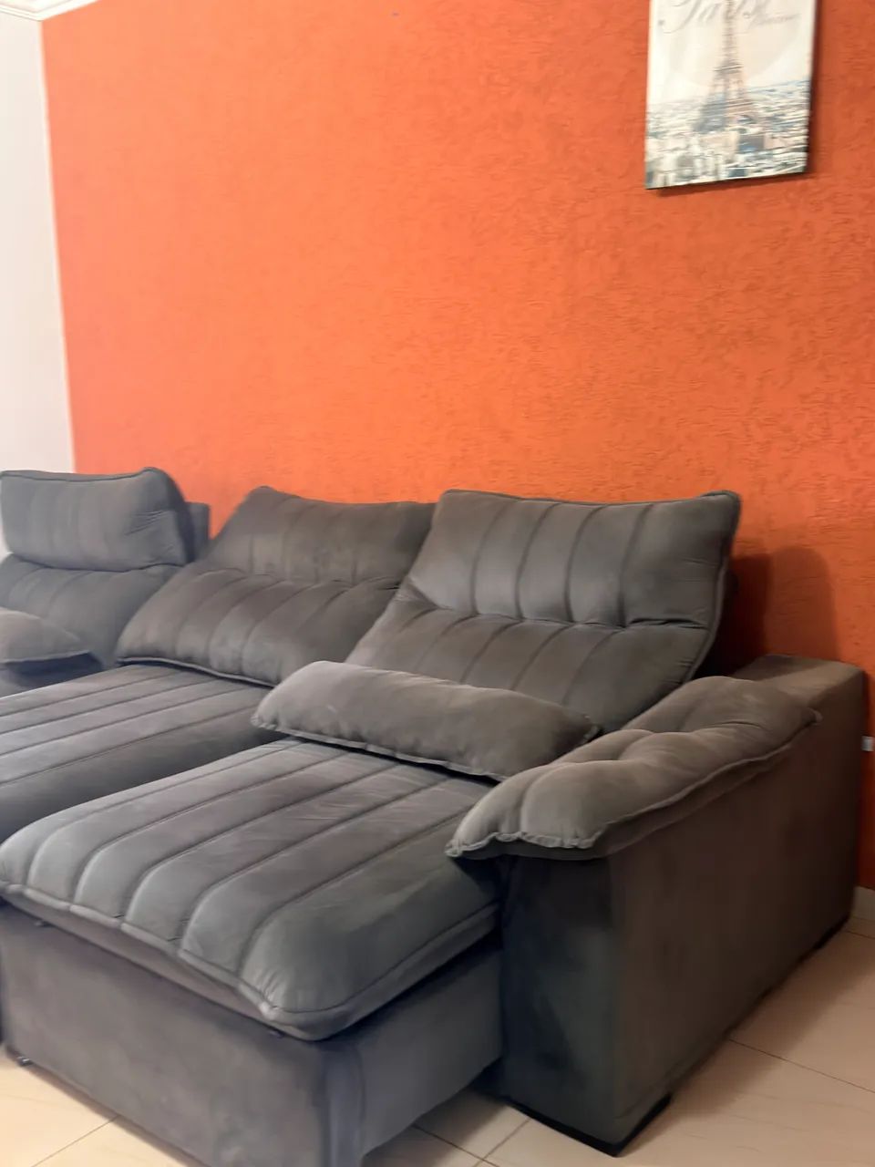 Vendo sofá novinho  impecável cinza - Foto 3