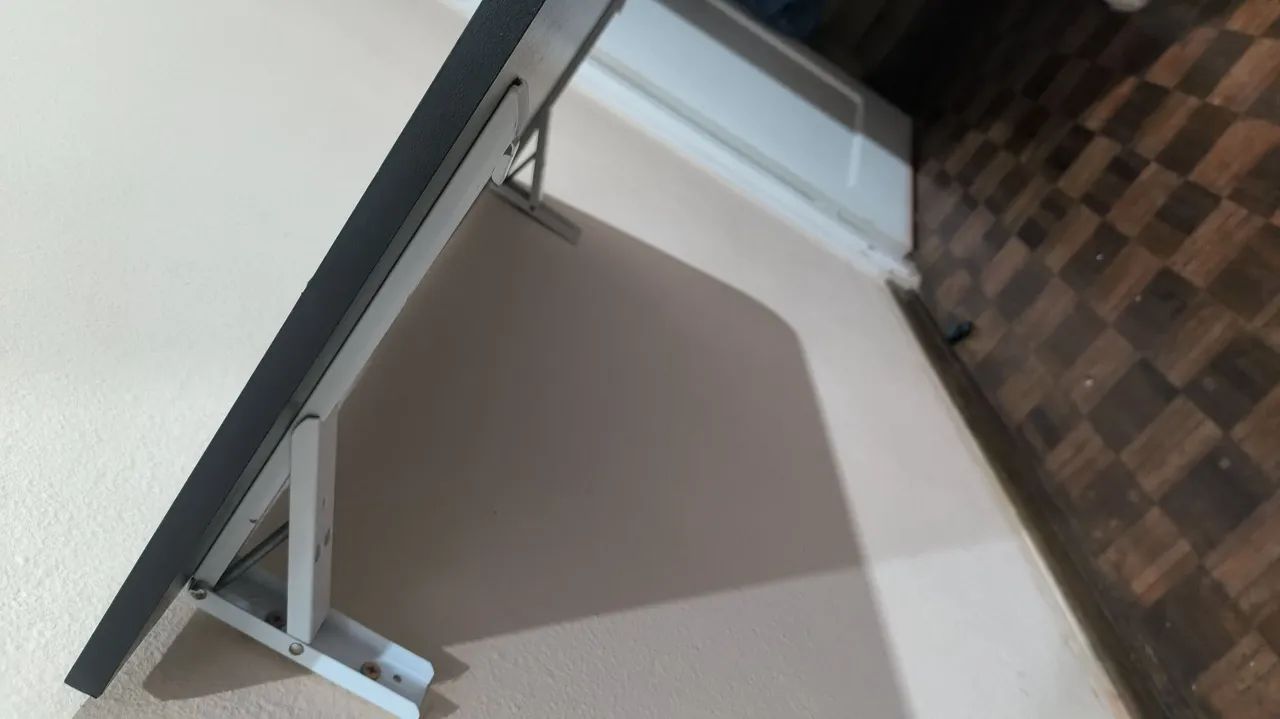 Mesa dobrável de parede retrátil 