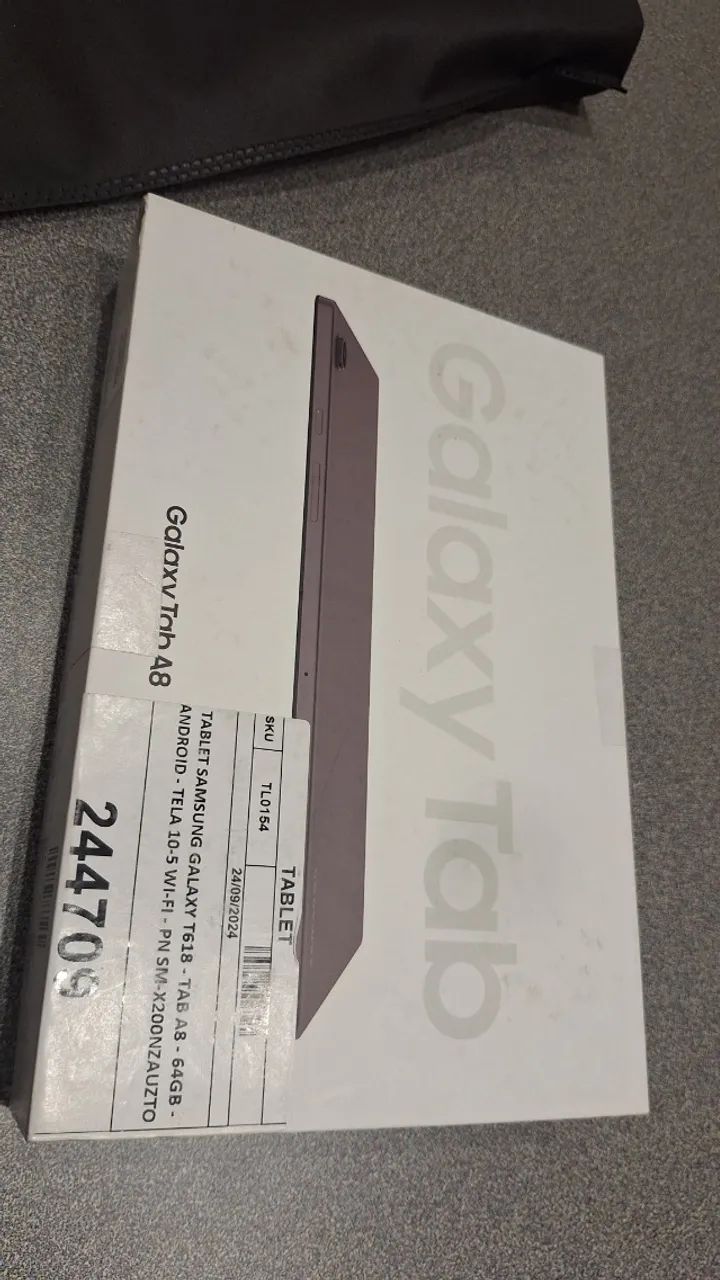 Tablet Samsung A8