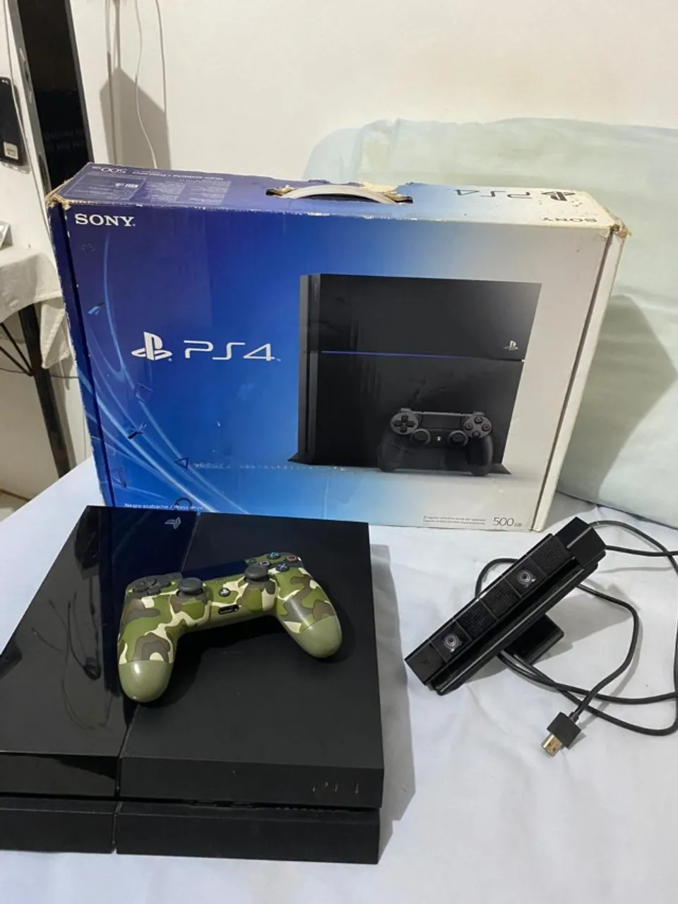 PS3 Super Slim 250gb Preto + 3 controles - Consoles de Vídeo Game