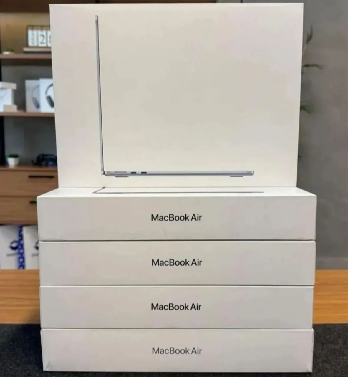 MACBOOK M5 512 16 RAM 