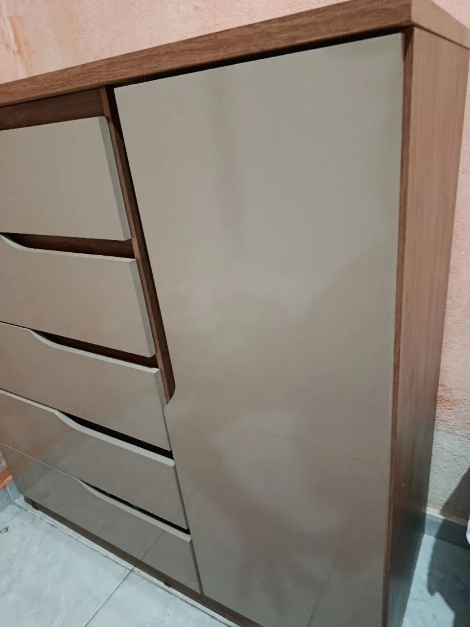Vendo Cômoda Nova 