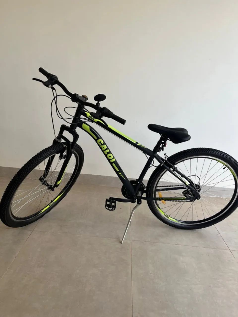 Bicicleta super conservada Caloi Velox aro 29