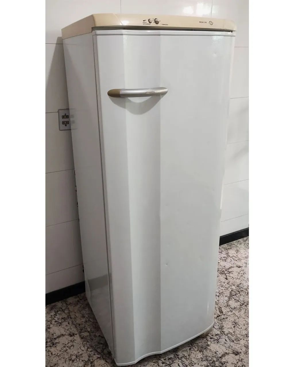 Geladeira Electrolux 343L  - Foto 4