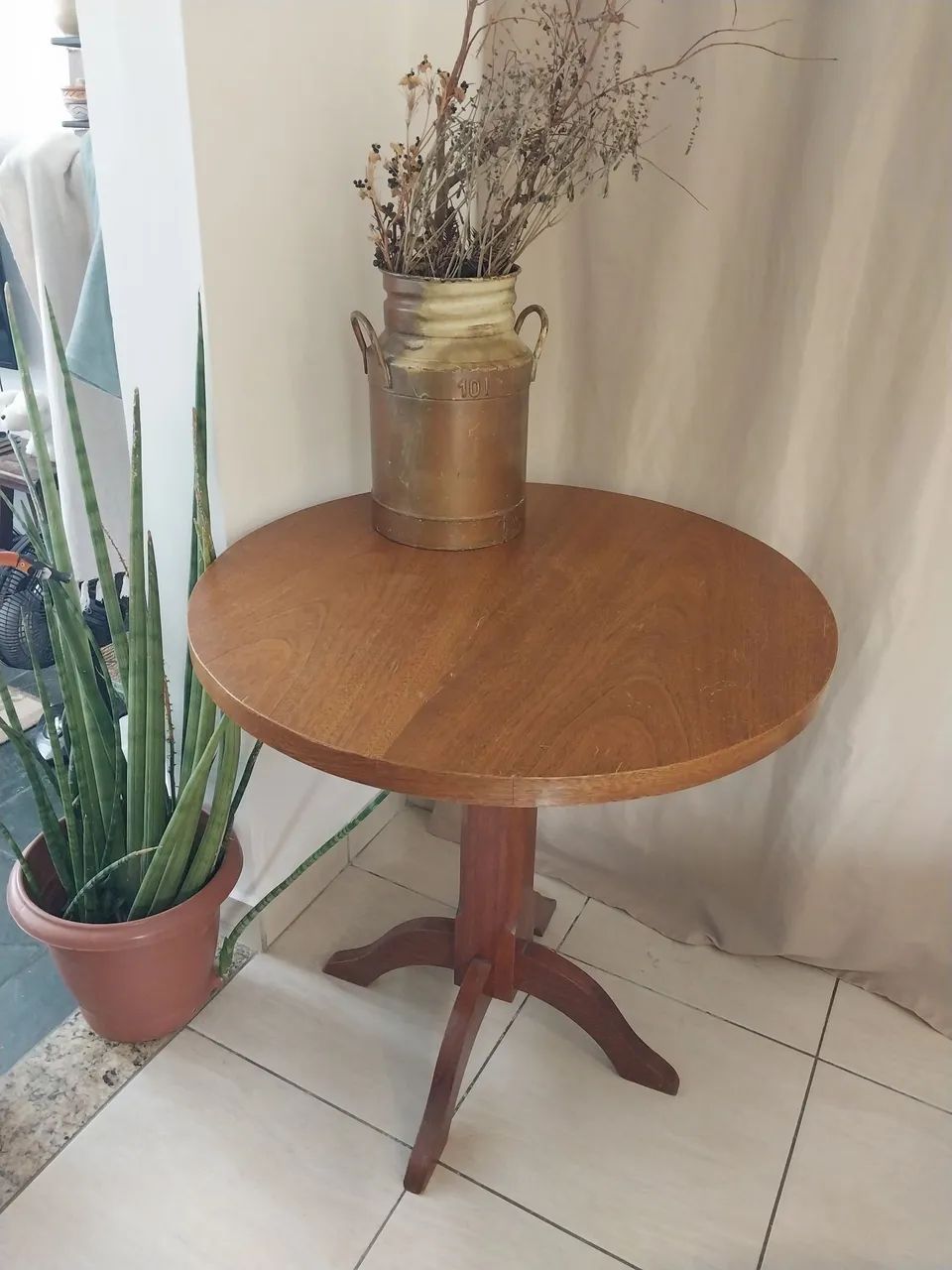 Mesa de Madeira Redonda 