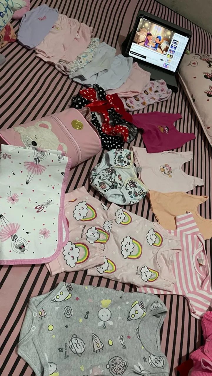 Lote Roupas de bebê menina 