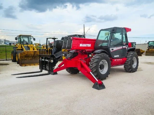 Manipulador Telescópico Manitou MT-X 1740 SLT ano 2013 revisado - Foto 2