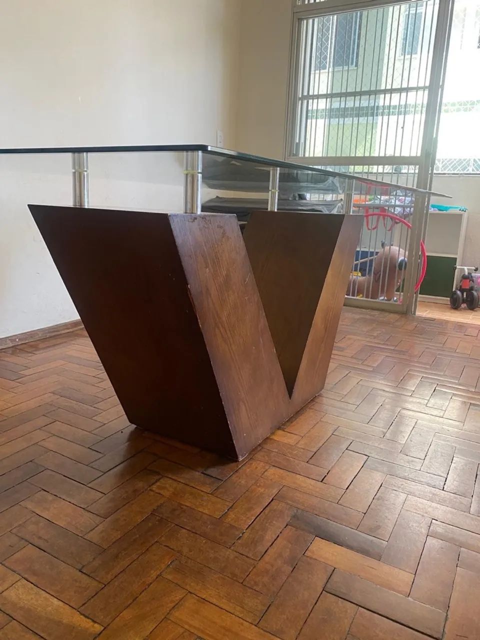 Mesa de jantar com tampo de vidro  - Foto 4