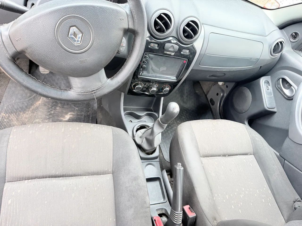 Renault Logan Expression Hi-flex 1.6 8V 4P 2013 - Foto 5