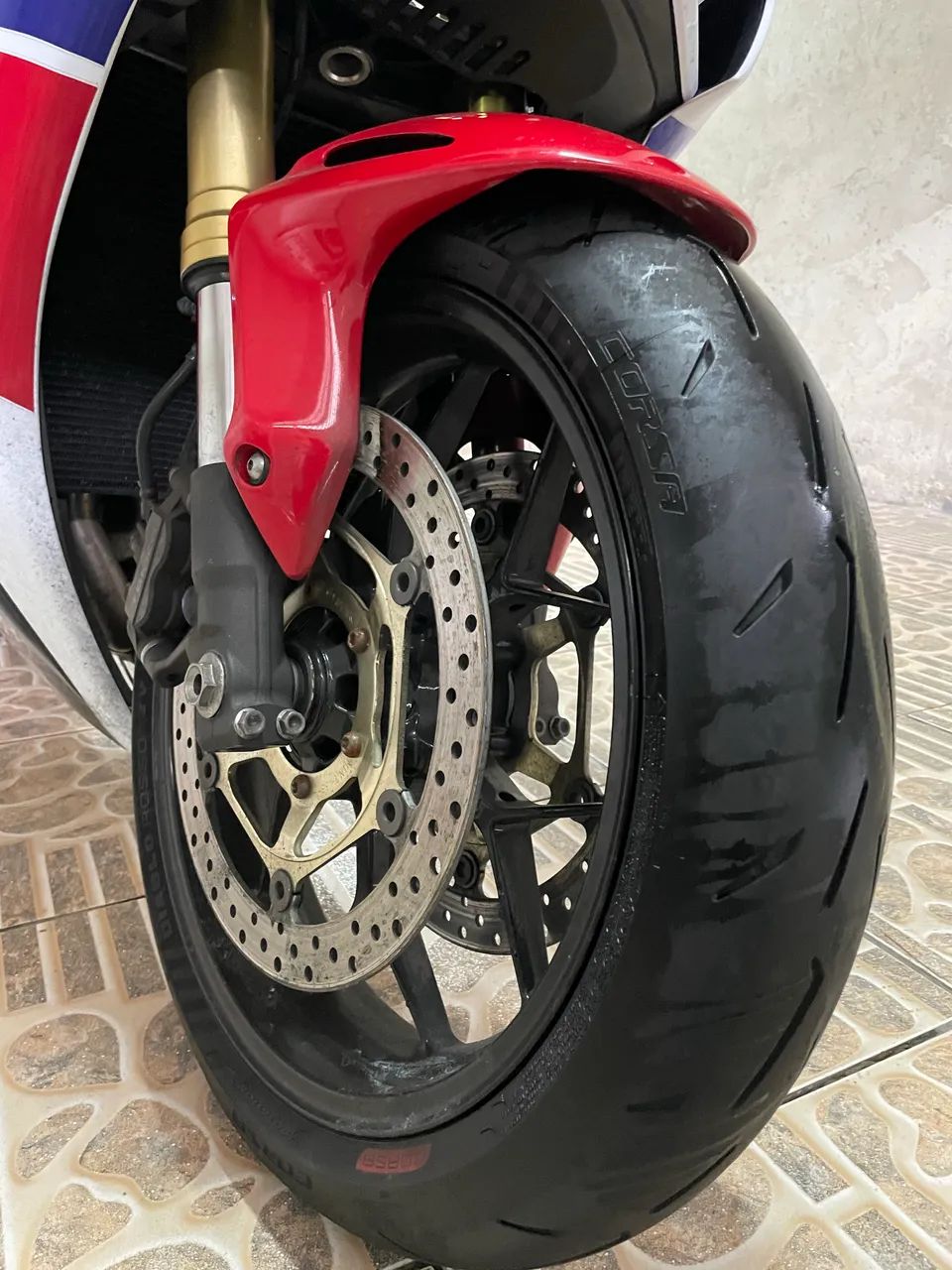 CBR 1000RR Fireblade HRC  - Foto 3
