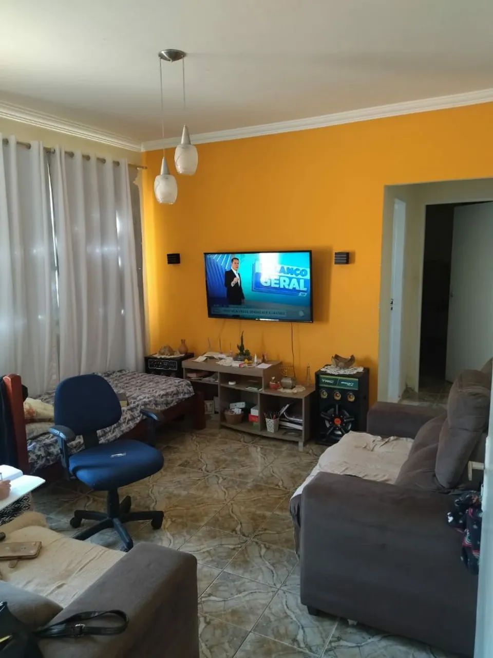 CASA + 2 CASAS NO QUINTAL/GARAGEM  - Foto 2