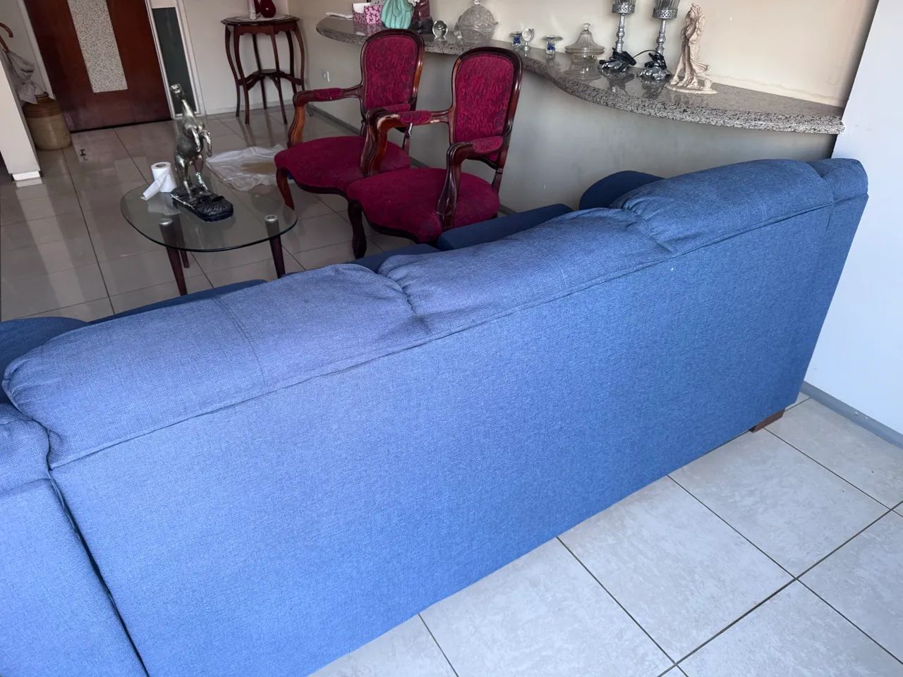 SOFÁ azul tecido linho 
