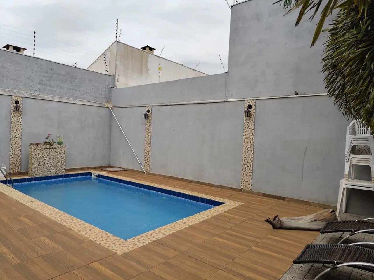 LINDA CASA COM PISCINA NO JARDIM TOQUIO  MARINGÁ - Foto 4
