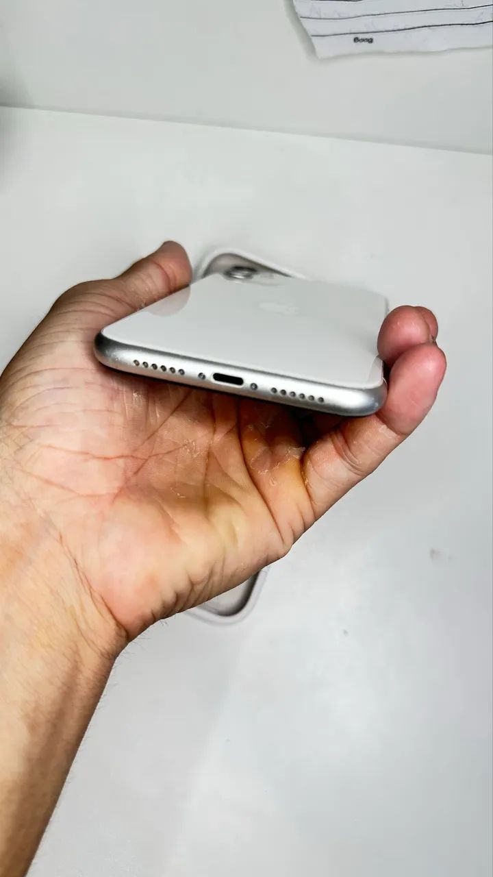 IPHONE 11 - Foto 5