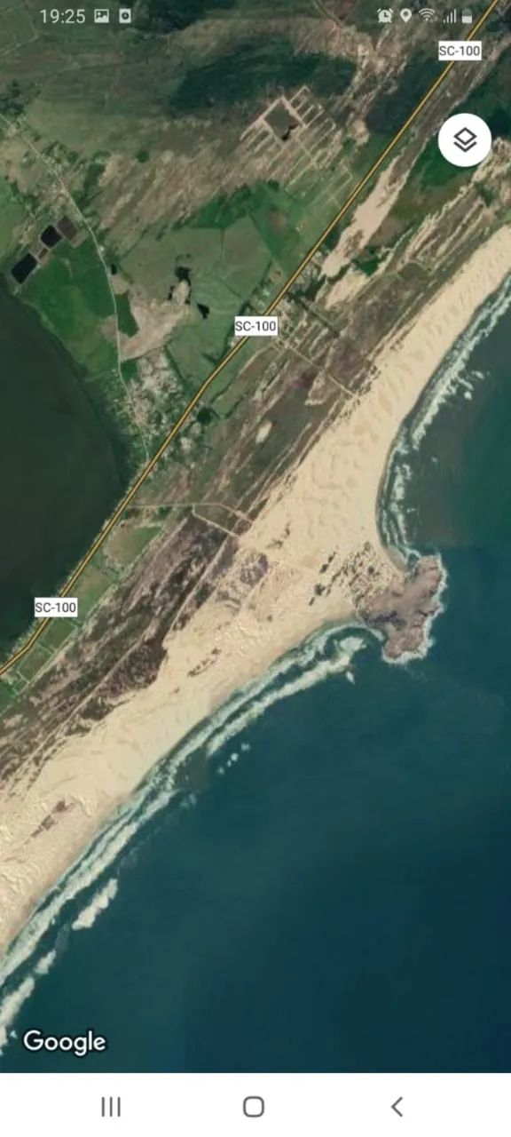 Terreno proxima praia e lagoa  - Foto 2