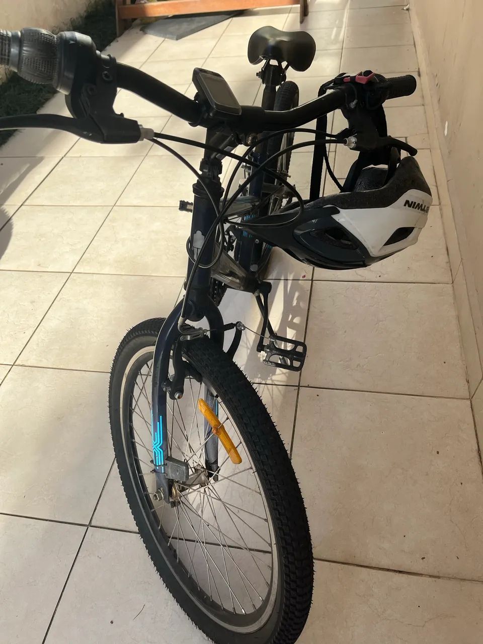 Bicicleta infantil aro24 modelo Caloi max c/ capacete