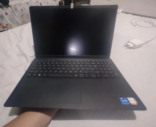 Notebook Dell Inspiron 15 3520  - Foto 4