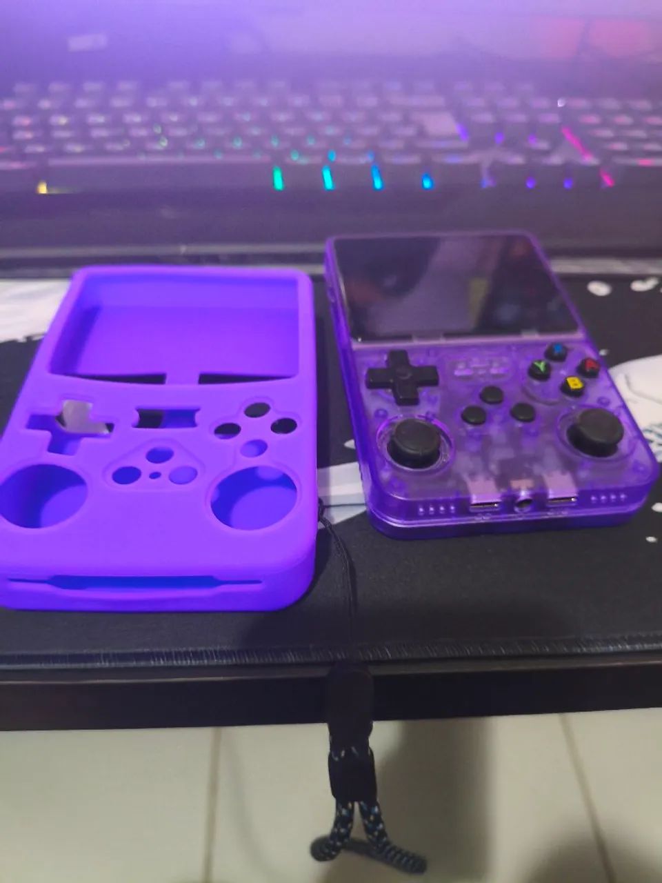 ? GAME CONSOLE R36S - PORTÁTIL - Foto 2