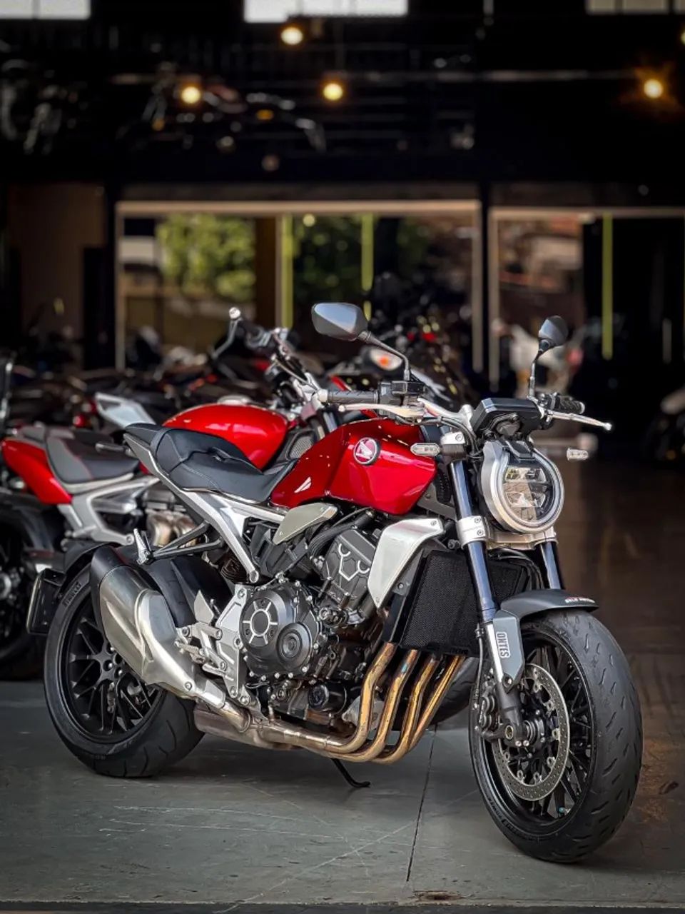 HONDA CB 1000