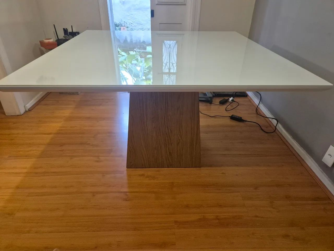 Mesa para 8 lugares com tampo de vidro - Foto 2