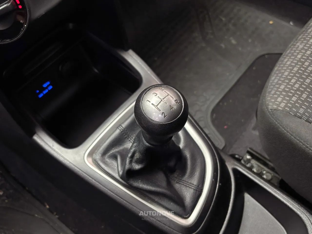 Hyundai HB20 Comfort Plus 1.0 Flex 12V Mec., foto 12 de 15