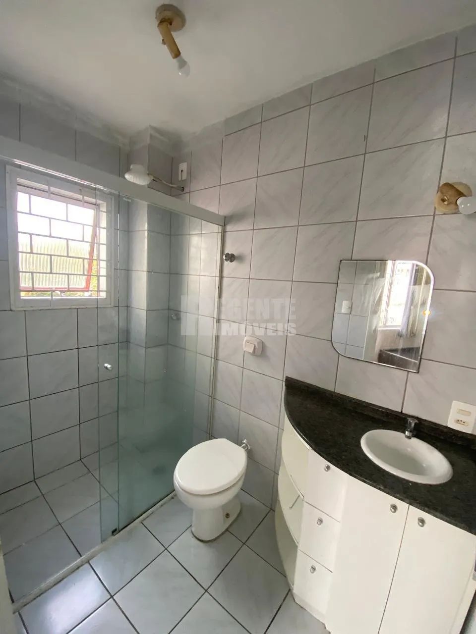 Excelente Kitnet com 1 dormitório no bairro Carvoeira próximo a UFSC! - Foto 3