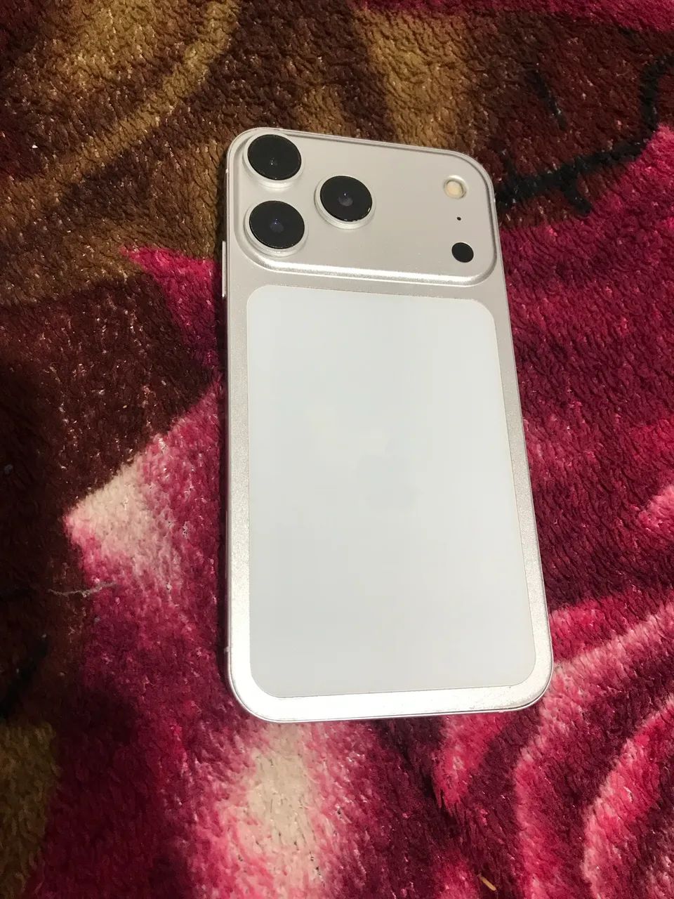 iPhone XR na carcaça do 17 - Foto 2