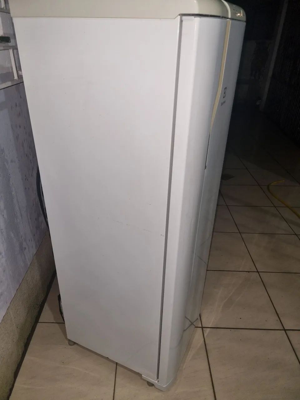 Vendo geladeira eletrolux  - Foto 5