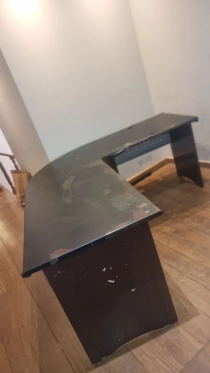 Mesa de Escritório em L