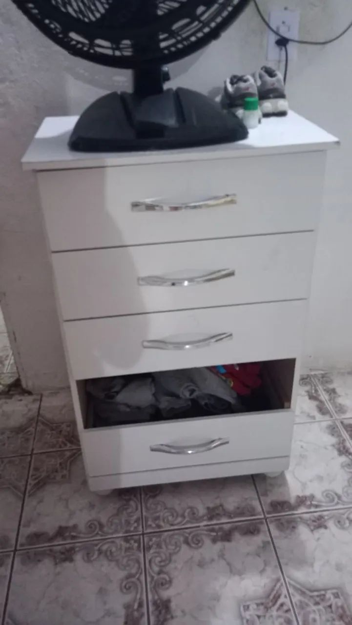 Cômoda pequena - Foto 2