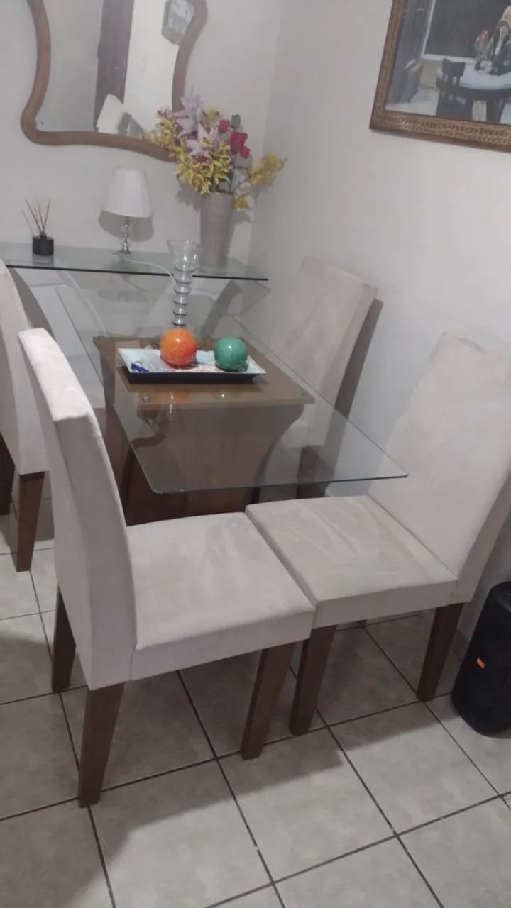 Vendo móveis: sofá, guarda-roupas, mesa, espelho, rack e outros - Foto 2