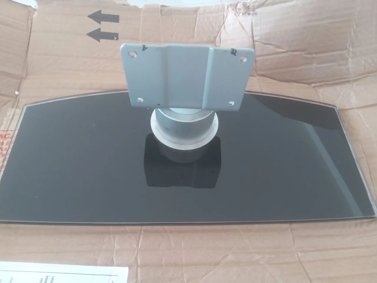 Base tipo pedestal para TV Phillips/ LG 