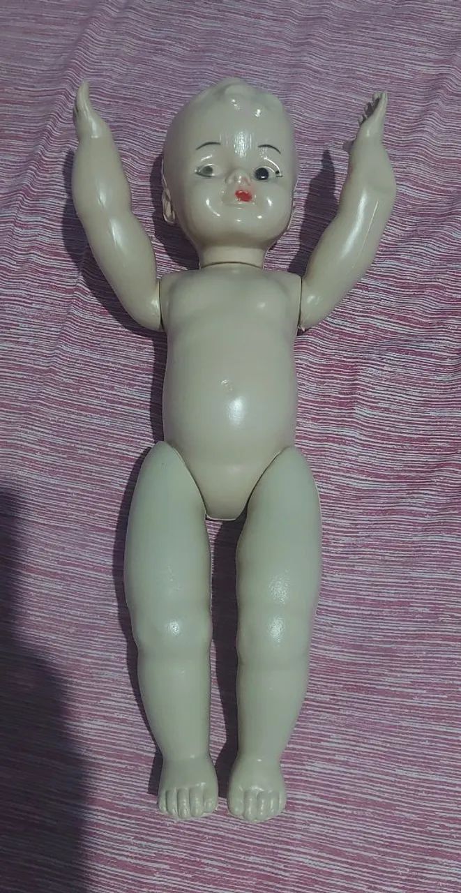 Boneco de plástico bolha,  sem marca,  está  perfeito - Foto 3