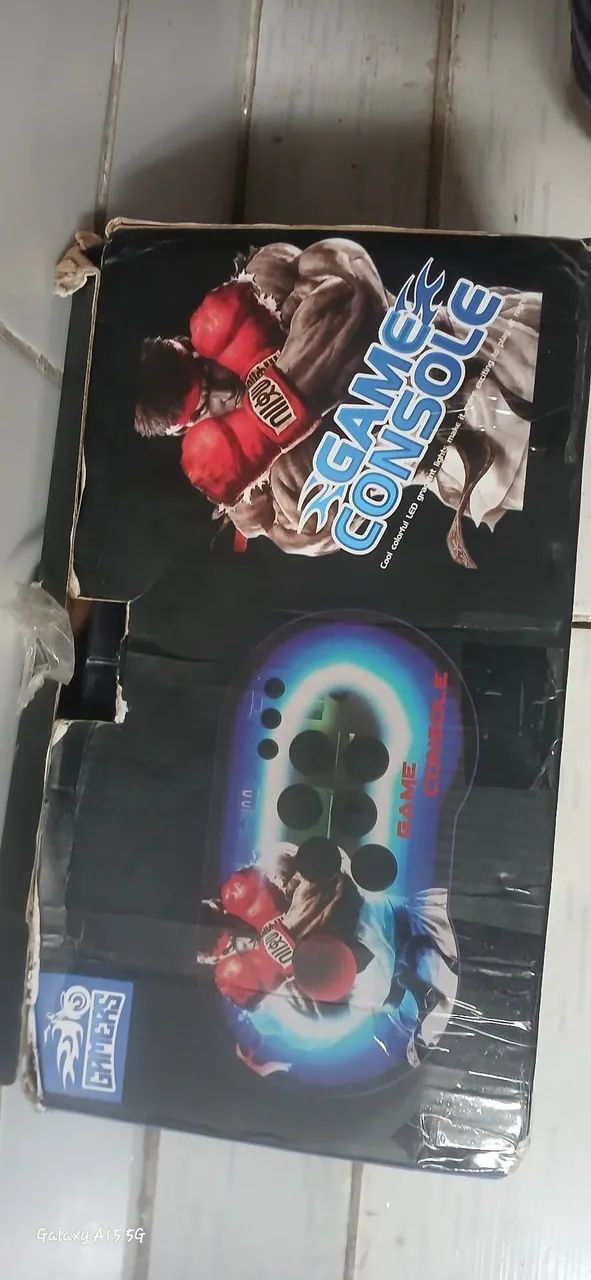 Fliperama Portátil Game Console, observação : com defeito só para retirada de peças! - Foto 4