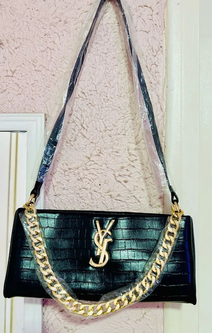 Bolsa TOP DE LINHA NOVA - Foto 2