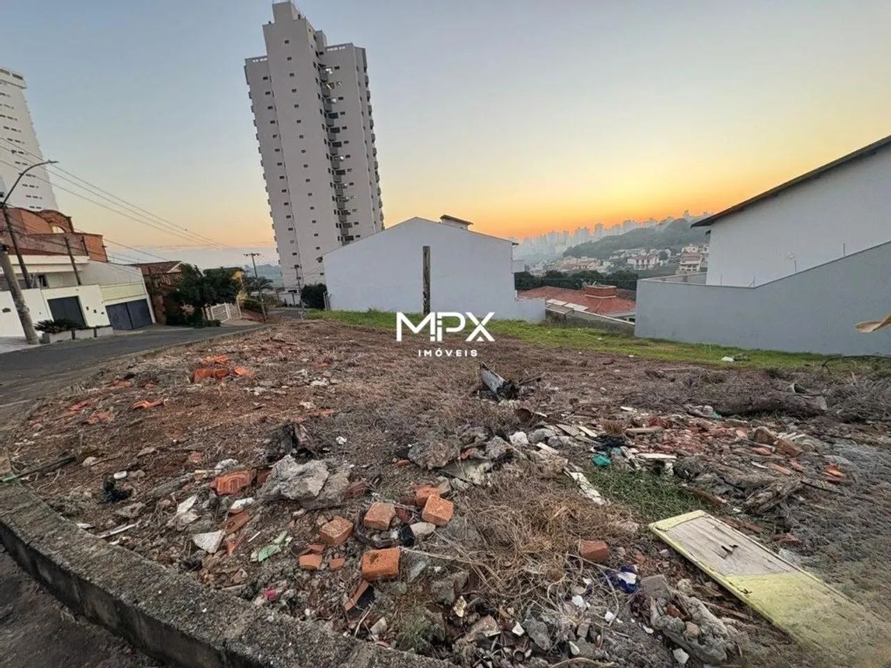 Terreno à venda em Piracicaba, Castelinho, com 180.01 m² - Foto 4